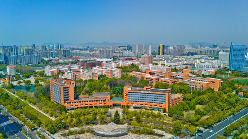 成都电子配件批发市场一平方价格解析