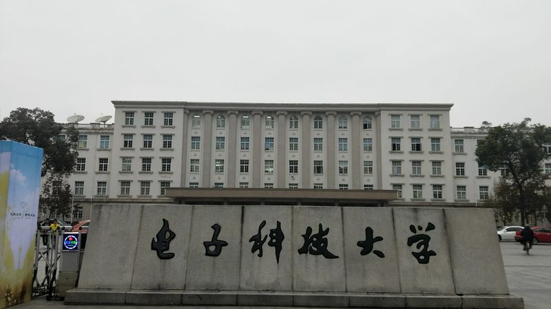 电子加工定制材质选择：揭秘关键因素与误区