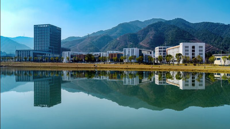 PCB打样，阻抗控制与材质选择的关键因素